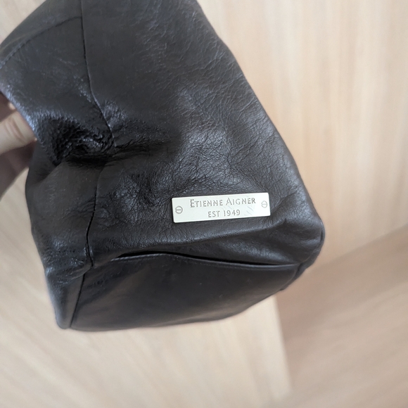 Etienne Aigner Black Leather Shoulder Bag - Picture 5 of 5